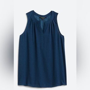 Moxey Split neck top NEW WITH TAGS NAVY PATTERN